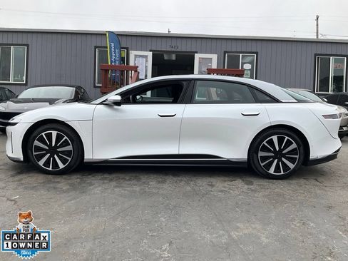 Used 2024 Lucid Air Touring AWD/4WD image 5