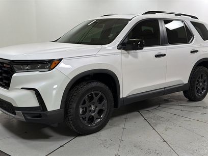 Used 2025 Honda Pilot TrailSport