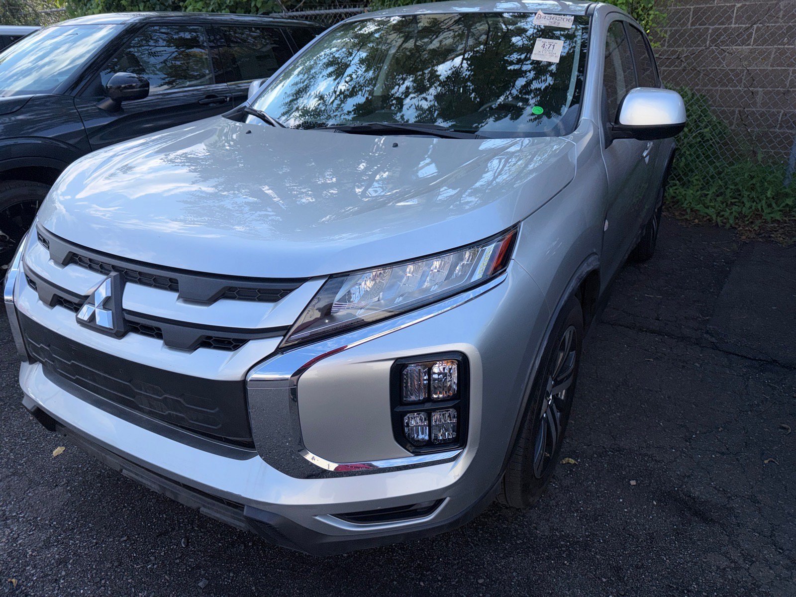 Used 2024 Mitsubishi Outlander Sport SE AWD/4WD image 1