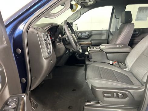 Used 2022 Chevrolet Silverado 1500 LT image 12