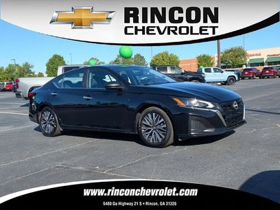 Used 2025 Nissan Altima 2.5 SV