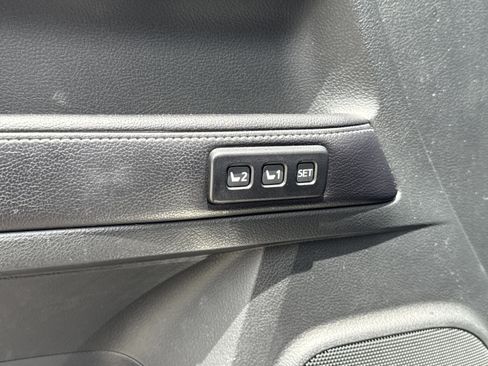 Used 2016 Toyota 4Runner Limited RWD image 24