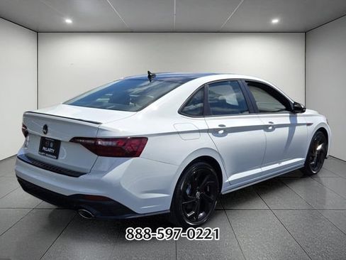 Certified 2024 Volkswagen Jetta GLI Autobahn w/ GLI Black Package FWD image 5