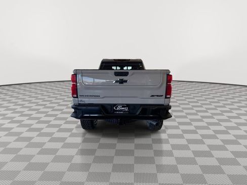 New 2026 Chevrolet Silverado 2500 ZR2 w/ LPO, Dark Essentials Package AWD/4WD image 9
