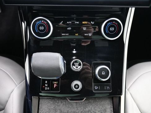 Used 2023 Land Rover Range Rover Sport First Edition AWD/4WD image 19