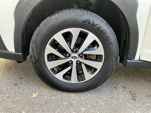 Certified 2023 Subaru Outback Premium image 35