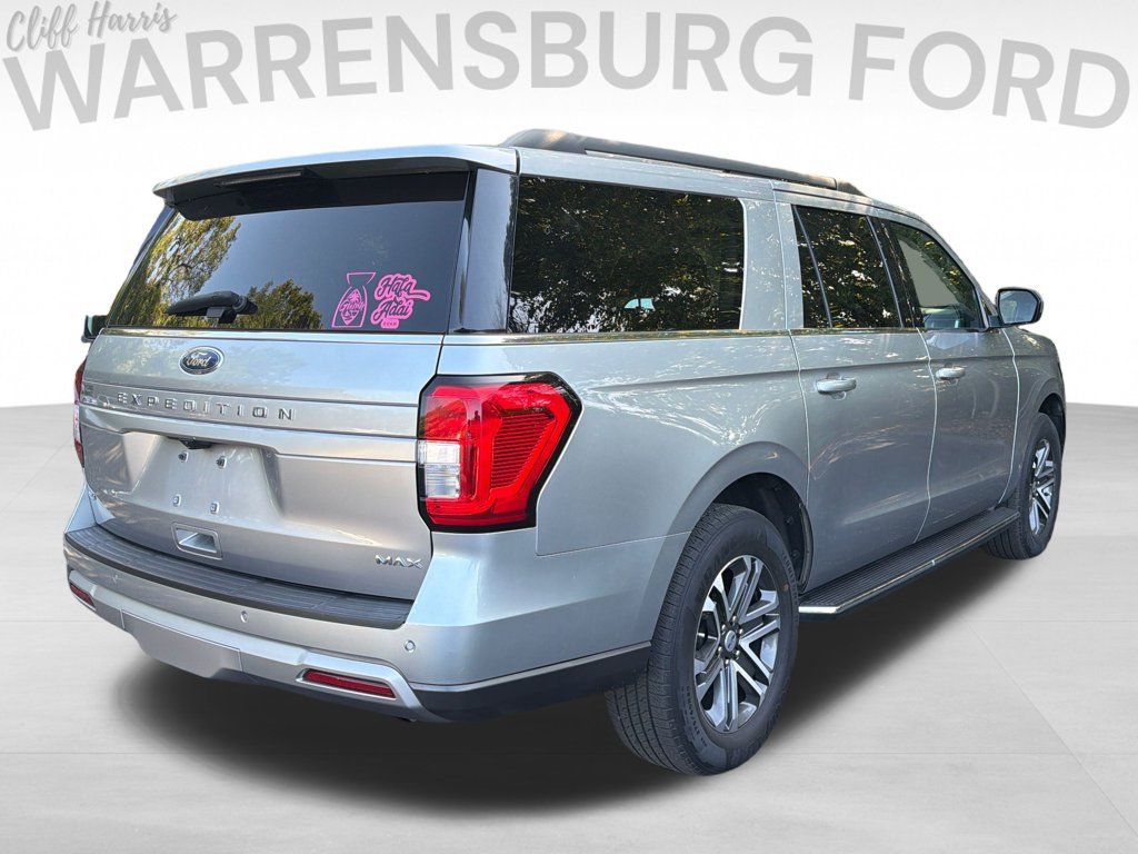 Used 2022 Ford Expedition Max XLT RWD image 7