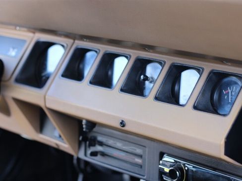 Used 1988 Jeep Wrangler Sahara AWD/4WD image 23