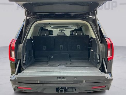 Used 2025 Ford Expedition Active AWD/4WD image 19