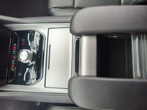 New 2026 Jeep Grand Wagoneer 4WD image 21