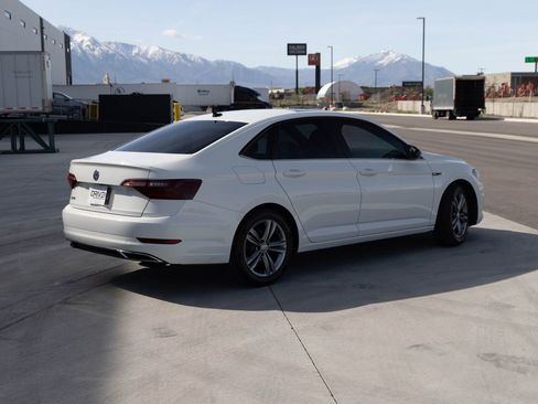 Used 2020 Volkswagen Jetta R-Line image 3