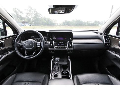 Used 2023 Kia Sorento X-Line EX AWD/4WD image 13