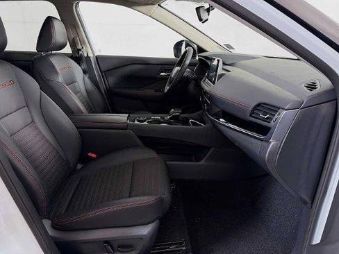 Certified 2025 Nissan Rogue SV w/ Rock Creek Premium Package AWD/4WD image 23