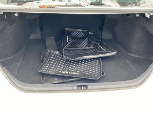 Used 2023 Toyota Camry SE image 18