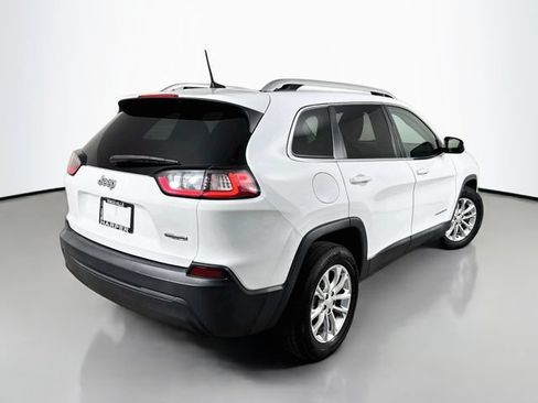 Used 2019 Jeep Cherokee Latitude w/ Popular Appearance Group FWD image 7