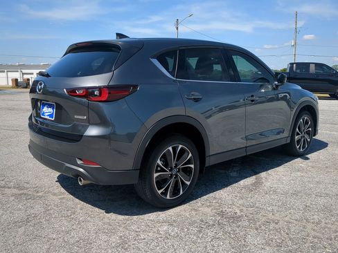 Used 2023 MAZDA CX-5 AWD 2.5 S w/ Premium Plus Pkg image 3