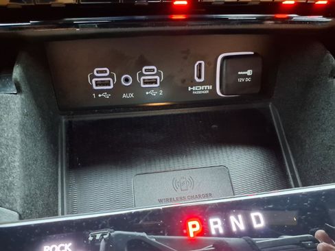 Used 2022 Jeep Grand Cherokee L Summit AWD/4WD image 10