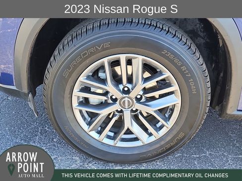 Used 2023 Nissan Rogue S image 16