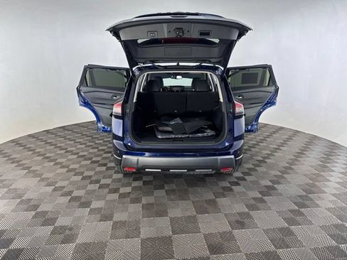 Certified 2024 Nissan Rogue SL w/ SL Premium Package AWD/4WD image 15