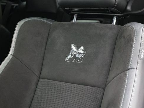 Used 2022 Dodge Challenger R/T Scat Pack RWD image 24
