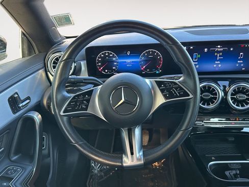 Used 2025 Mercedes-Benz CLA 250 4MATIC image 12