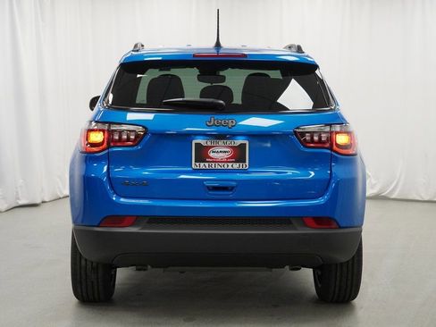 New 2026 Jeep Compass Latitude image 11