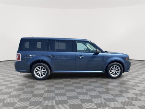 Used 2019 Ford Flex SE FWD image 4