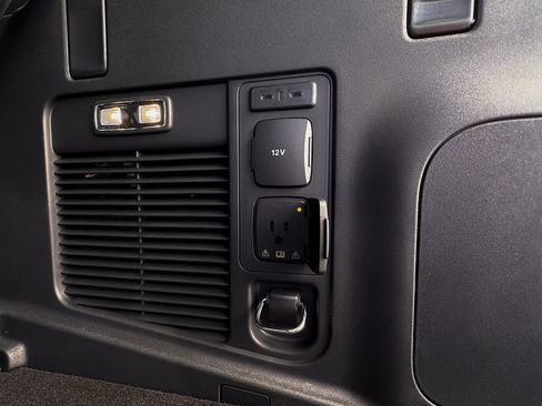 New 2025 Ford Expedition King Ranch image 65