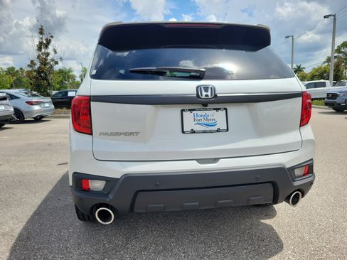 Used 2022 Honda Passport EX-L image 5