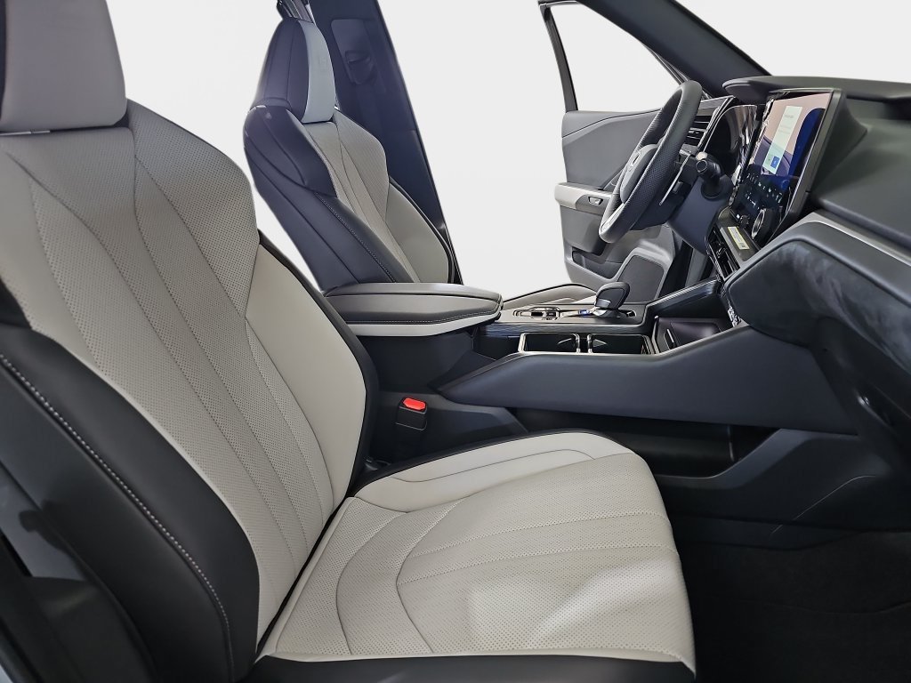 New 2026 Lexus TX 350 AWD image 10