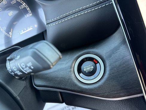 New 2025 Jeep Grand Cherokee L Limited w/ Trailer Tow Package image 20