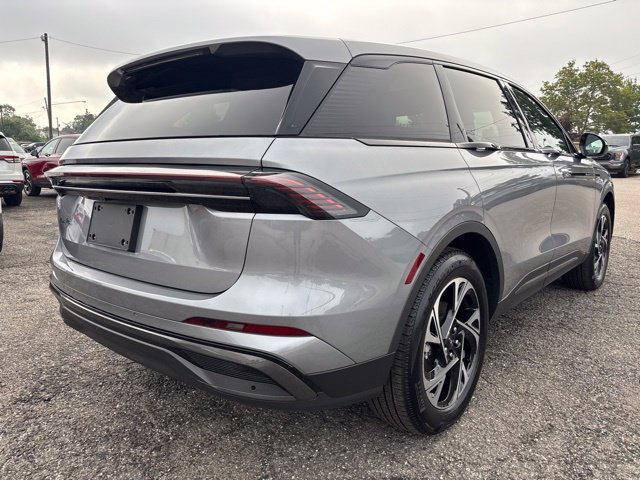 New 2025 Lincoln Nautilus Premier w/ Equipment Group 102A AWD/4WD image 11
