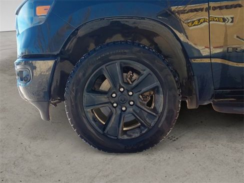 Used 2021 RAM 1500 Big Horn image 14