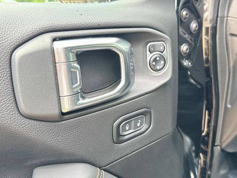 New 2025 Jeep Wrangler Unlimited Rubicon 392 image 21