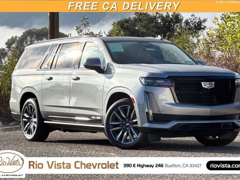 Used 2023 Cadillac Escalade ESV Sport Platinum image 1