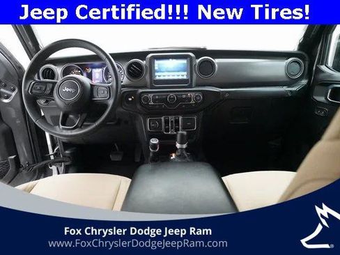 Certified 2023 Jeep Gladiator Sport image 5