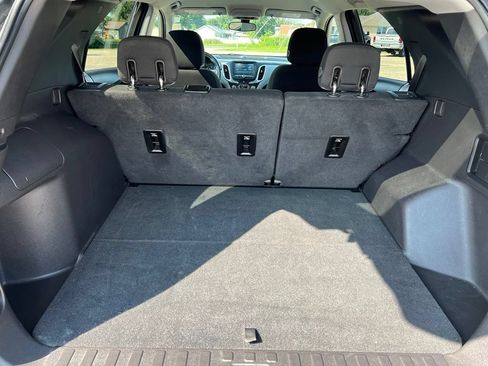 Used 2018 Chevrolet Equinox LT FWD image 14