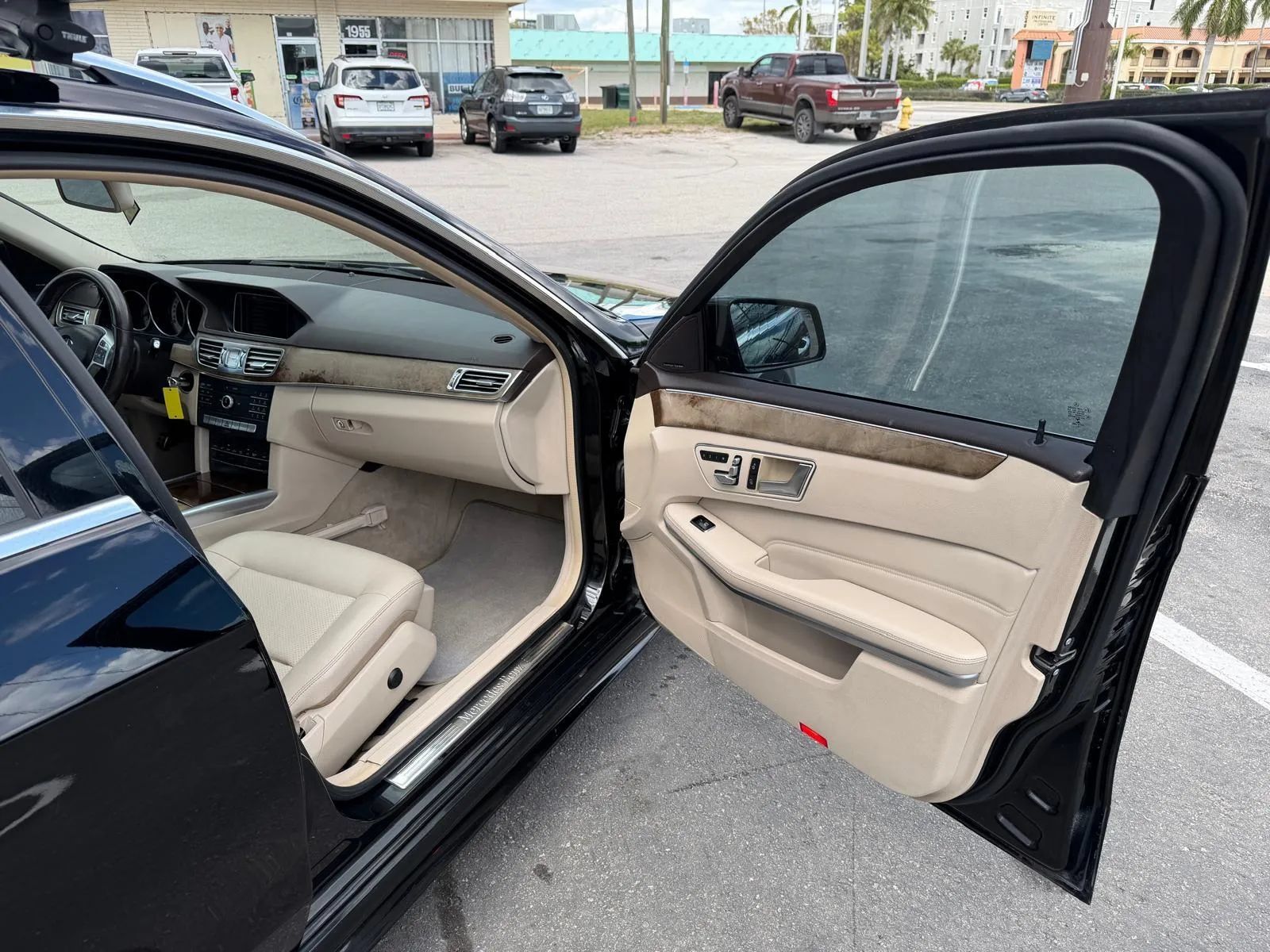 Used 2016 Mercedes-Benz E 350 4MATIC Wagon w/ Premium Package image 15