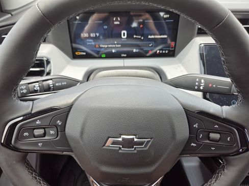 New 2027 Chevrolet Bolt LT w/ Comfort Package FWD image 12