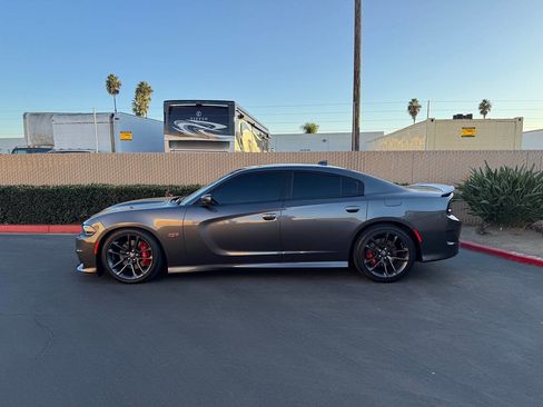 Used 2021 Dodge Charger Scat Pack w/ Plus Group image 2