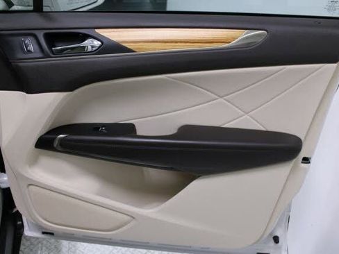 Used 2015 Lincoln MKC AWD w/ Equipment Group 101A Select image 51