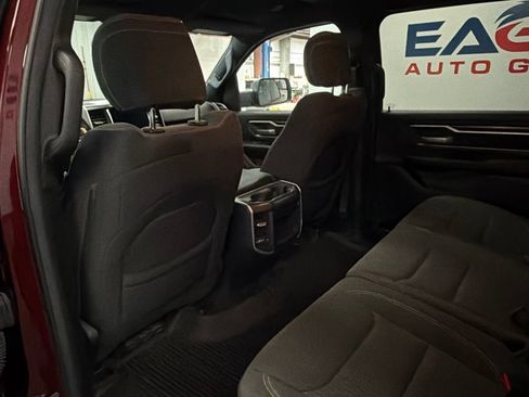 Used 2023 RAM 1500 Big Horn AWD/4WD image 30