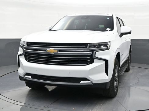 Used 2024 Chevrolet Tahoe LT w/ LT Signature Package RWD image 8
