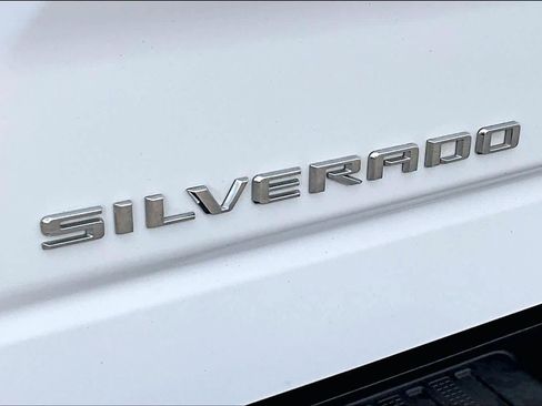 Used 2023 Chevrolet Silverado 1500 Custom RWD image 30