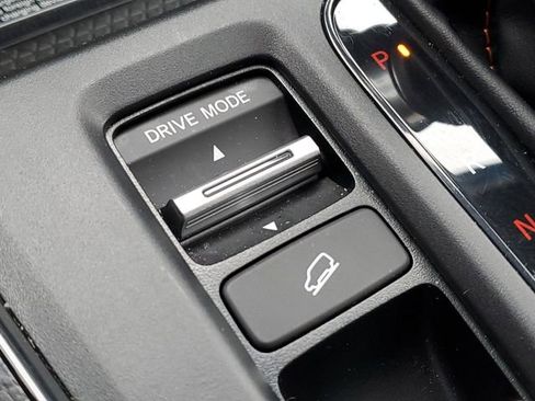 Used 2025 Honda CR-V Sport Touring image 37