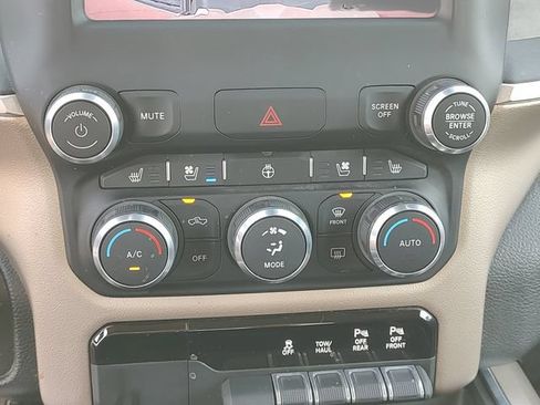 Used 2022 RAM 1500 Laramie RWD image 16