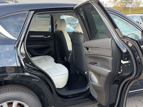 New 2025 MAZDA CX-5 AWD 2.5 S w/ Preferred Package image 25