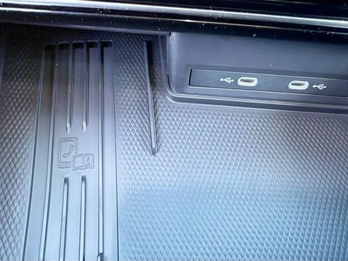 New 2026 Volkswagen Atlas SE FWD image 32