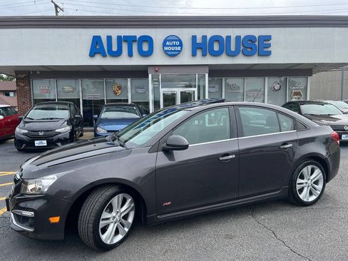 Used 2015 Chevrolet Cruze LTZ w/ Sun, Sound and Sport Package FWD image 1