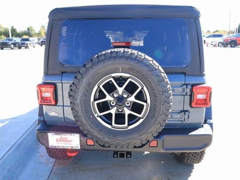 New 2026 Jeep Wrangler Unlimited Rubicon AWD/4WD image 21